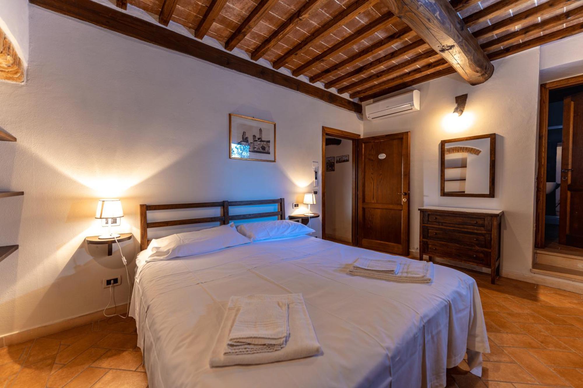 Case Vacanze Ranza, Casale Con Piscina E Relax Сан-Джиміньяно Екстер'єр фото